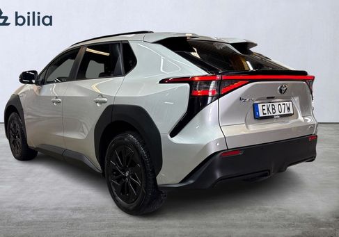 Toyota bZ4X, 2024