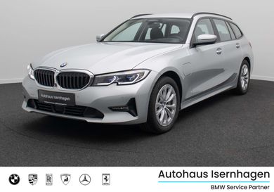 BMW 330, 2021