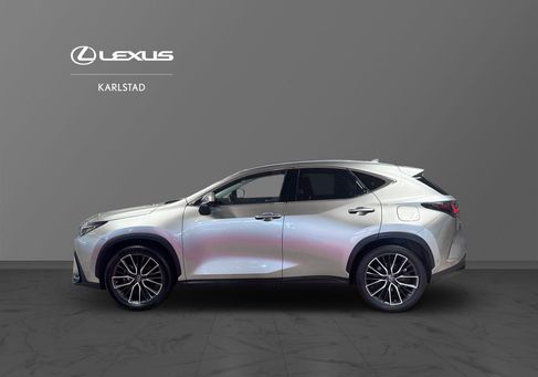 Lexus NX, 2023