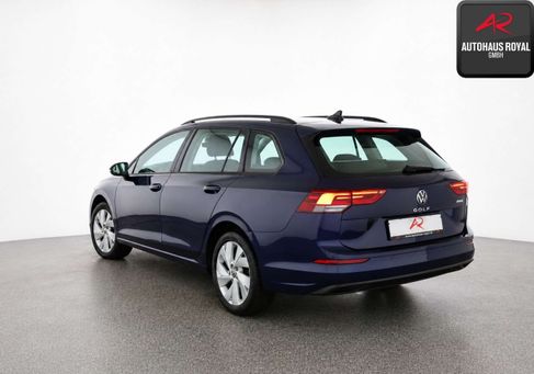 Volkswagen Golf, 2024 3