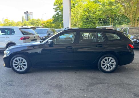 BMW 320, 2022