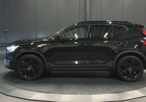 Volvo XC40, 2025 2