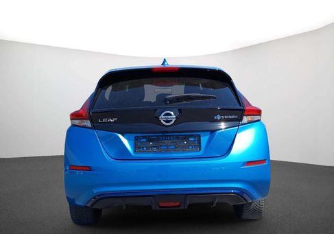 Nissan Leaf, 2022 3