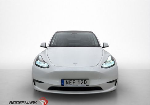 Tesla Model Y, 2023