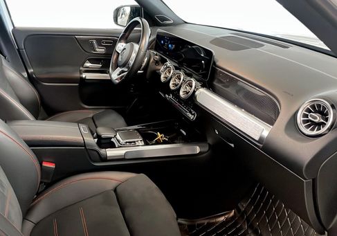Mercedes-Benz GLB 250, 2020