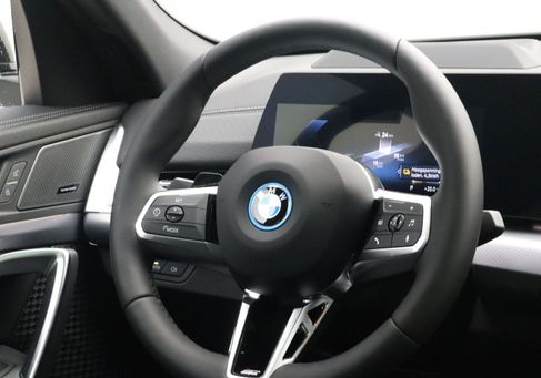 BMW iX, 2026