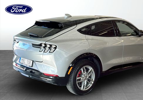 Ford Mustang Mach-E, 2021