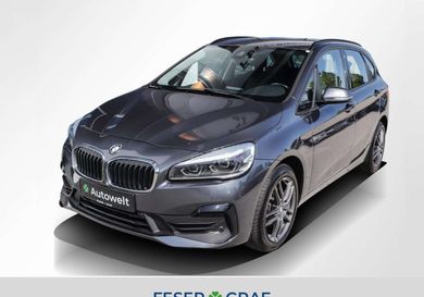 BMW 216, 2020