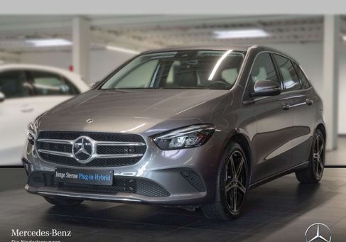 Mercedes-Benz B 250, 2023