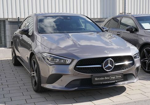 Mercedes-Benz CLA 180, 2023 2