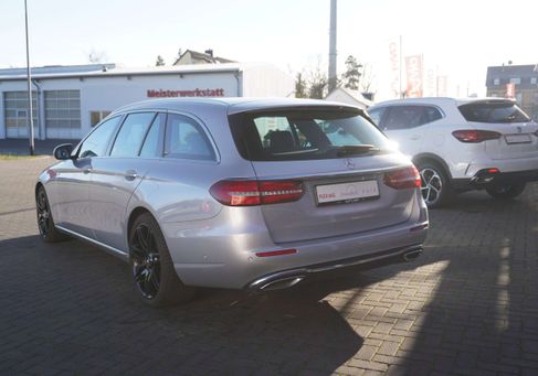 Mercedes-Benz E 220, 2019