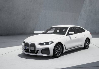 BMW i4, 2026