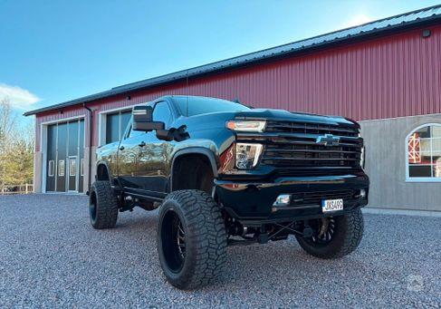 Chevrolet Silverado, 2021