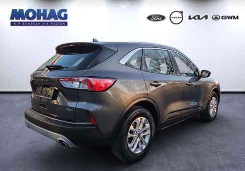 Ford Kuga, 2022