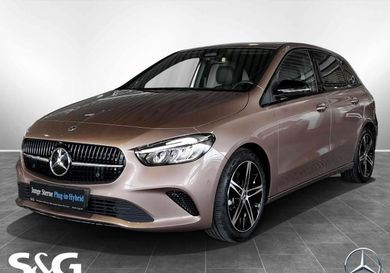Mercedes-Benz B 180, 2023