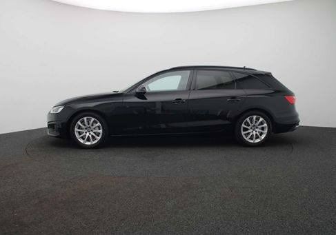 Audi A4, 2022