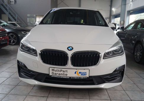 BMW 218, 2018 2