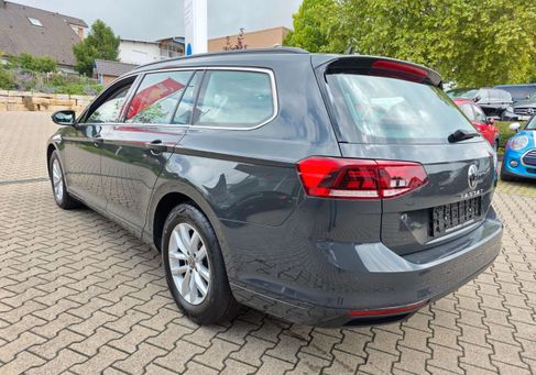 Volkswagen Passat Variant, 2021