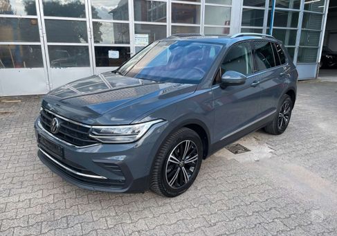 Volkswagen Tiguan, 2022