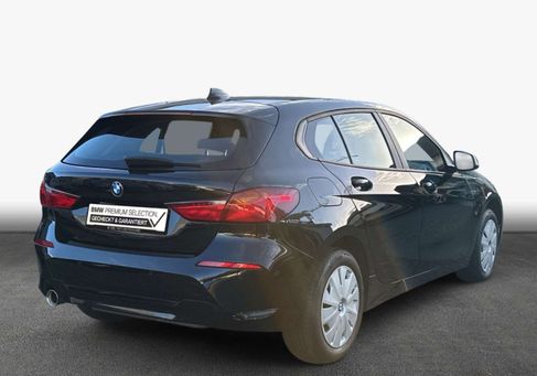 BMW 116, 2021