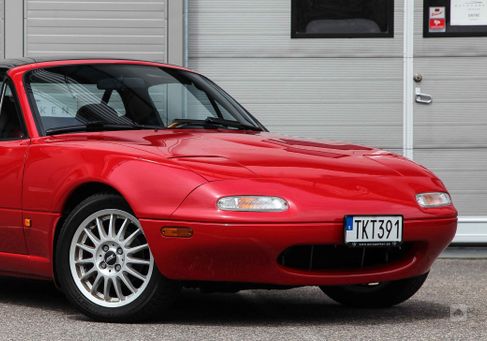 Mazda MX-5, 1990