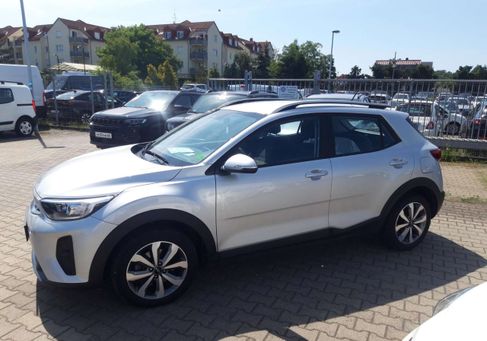 Kia Stonic, 2022