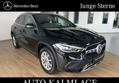 Mercedes-Benz GLA 200, 2021