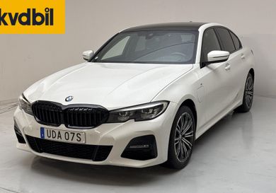 BMW 330, 2020