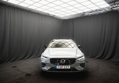 Volvo V60, 2022