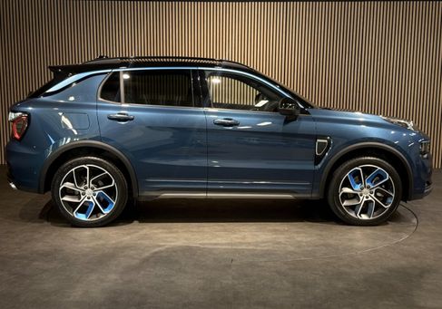 Lynk &amp; Co 01, 2024
