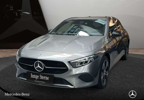 Mercedes-Benz A 250, 2026