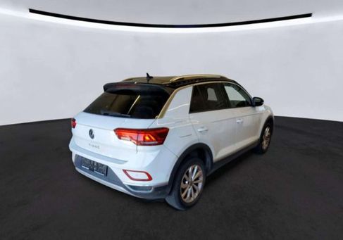 Volkswagen T-Roc, 2023 3