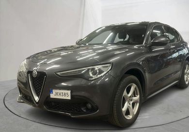 Alfa Romeo Stelvio, 2017