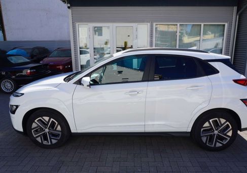 Hyundai Kona, 2023 3