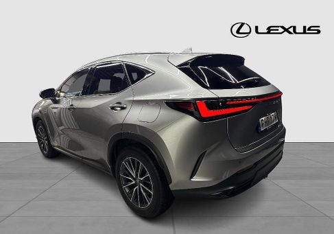 Lexus NX, 2023