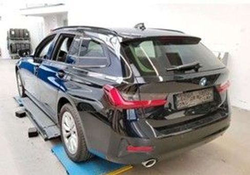 BMW 320, 2022