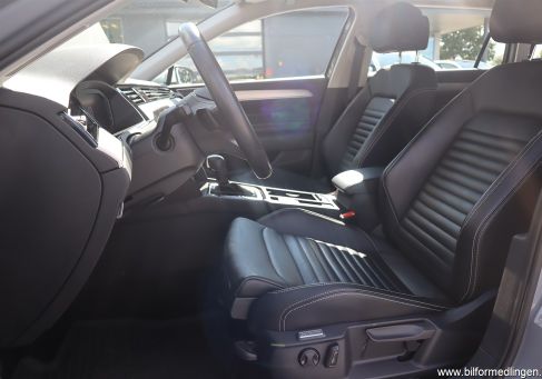 Volkswagen Passat, 2023