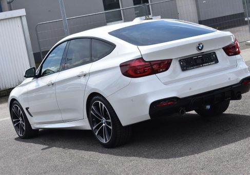 BMW 340, 2020