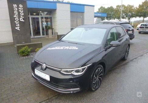 Volkswagen Golf, 2023