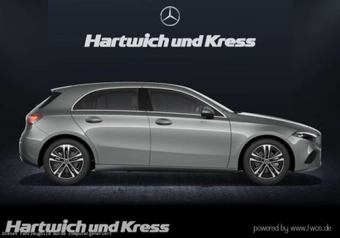 Mercedes-Benz A 200, 2025 3