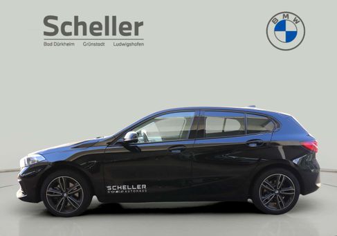 BMW 118, 2023