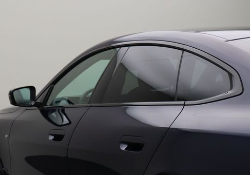 BMW i4, 2025
