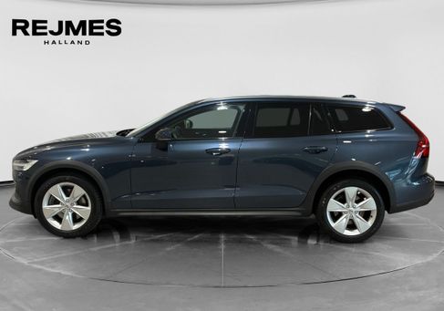 Volvo V60 Cross Country, 2021