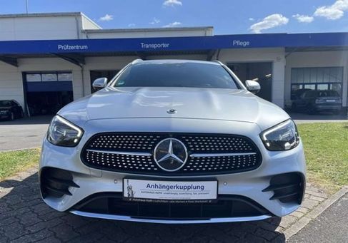 Mercedes-Benz E 300, 2021