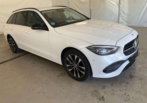 Mercedes-Benz C 300, 2023