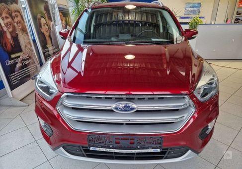 Ford Kuga, 2019