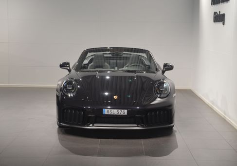 Porsche 911, 2025