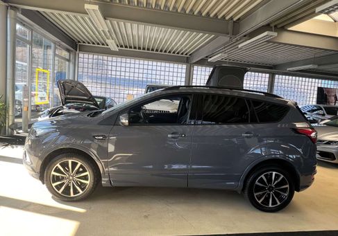 Ford Kuga, 2019