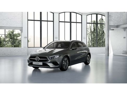Mercedes-Benz A 180, 2025