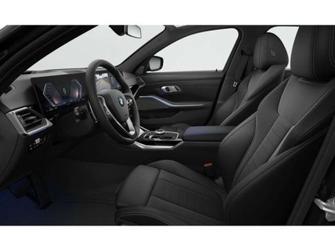 BMW 318, 2022
